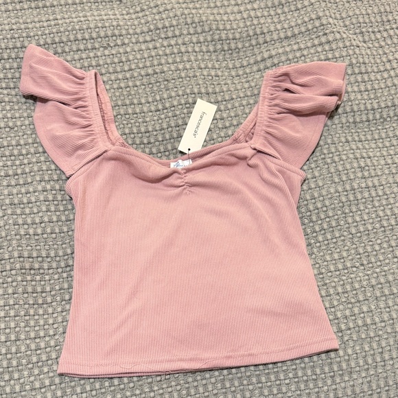Francesca's Collections Mauve Ruffle Sleeve Blouse - Picture 1 of 6